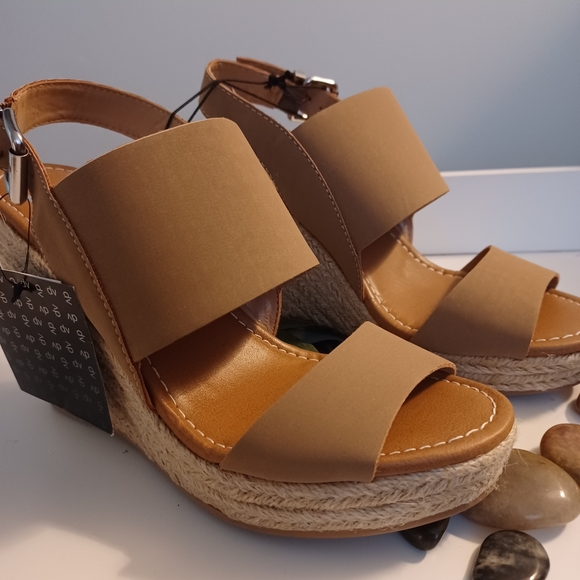 Dolce Vita Ella espadrille sandals - Picture 9 of 12